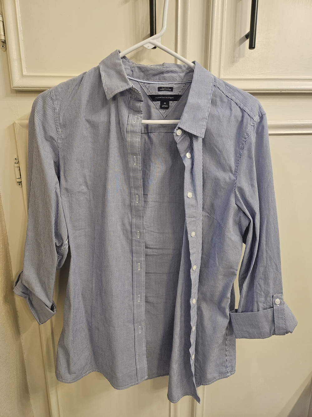 Tommy Hilfiger Womens Light Blue Micro-Stripe Shirt, Size Medium
